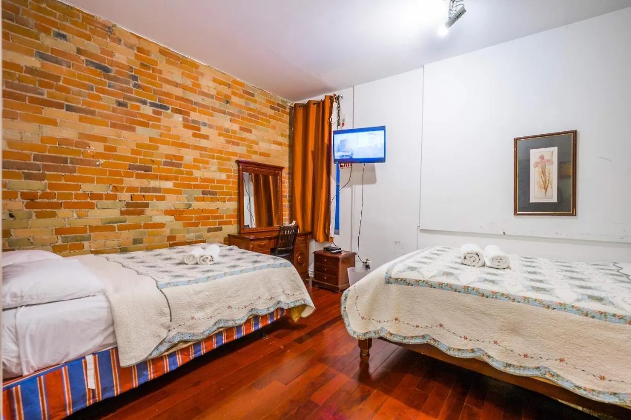 Park Inn Toronto Guest house