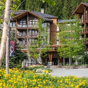 Evolution Aparthotel Whistler