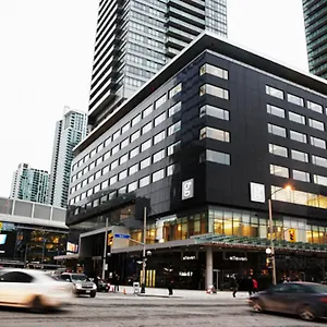 Le Germain Maple Leaf Square Hotel